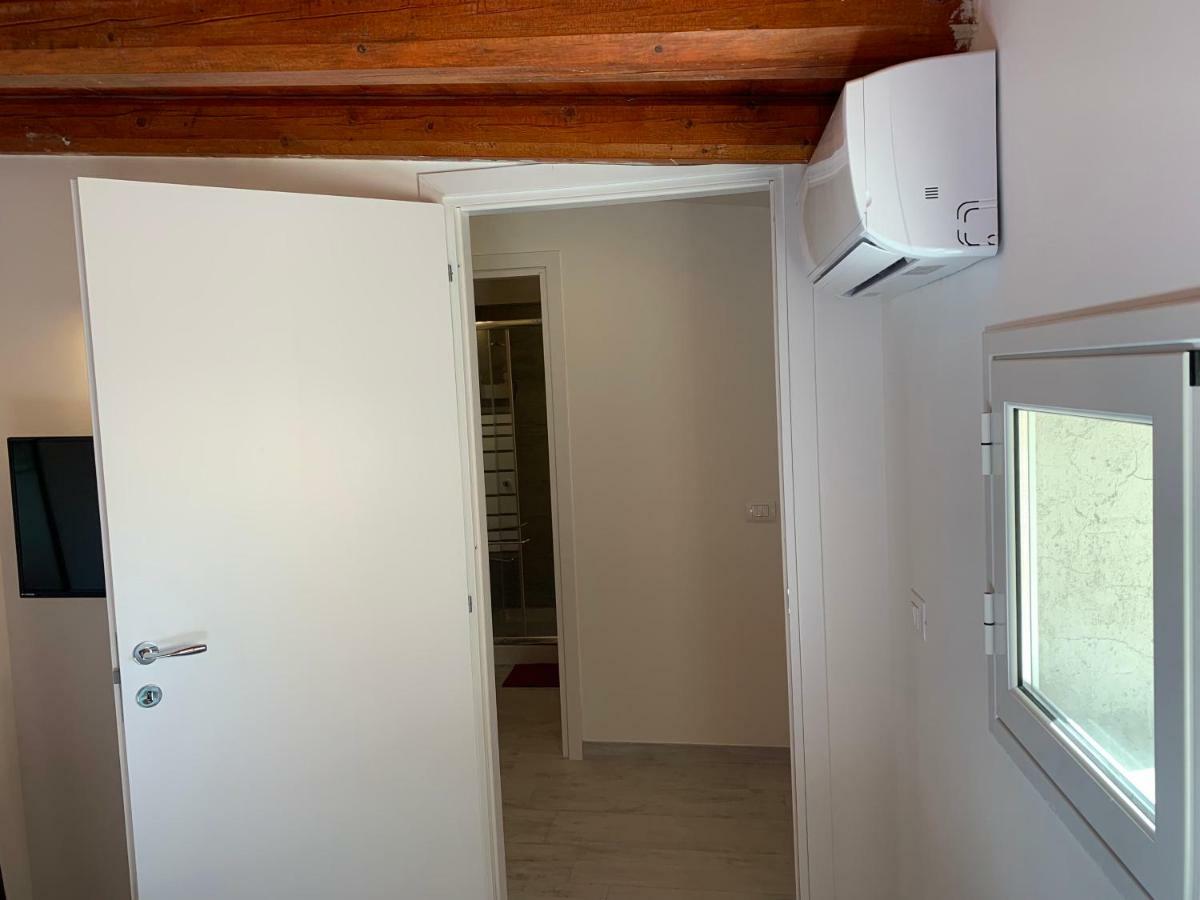 Deni'S Apartments Per 4 سيراكوزا المظهر الخارجي الصورة