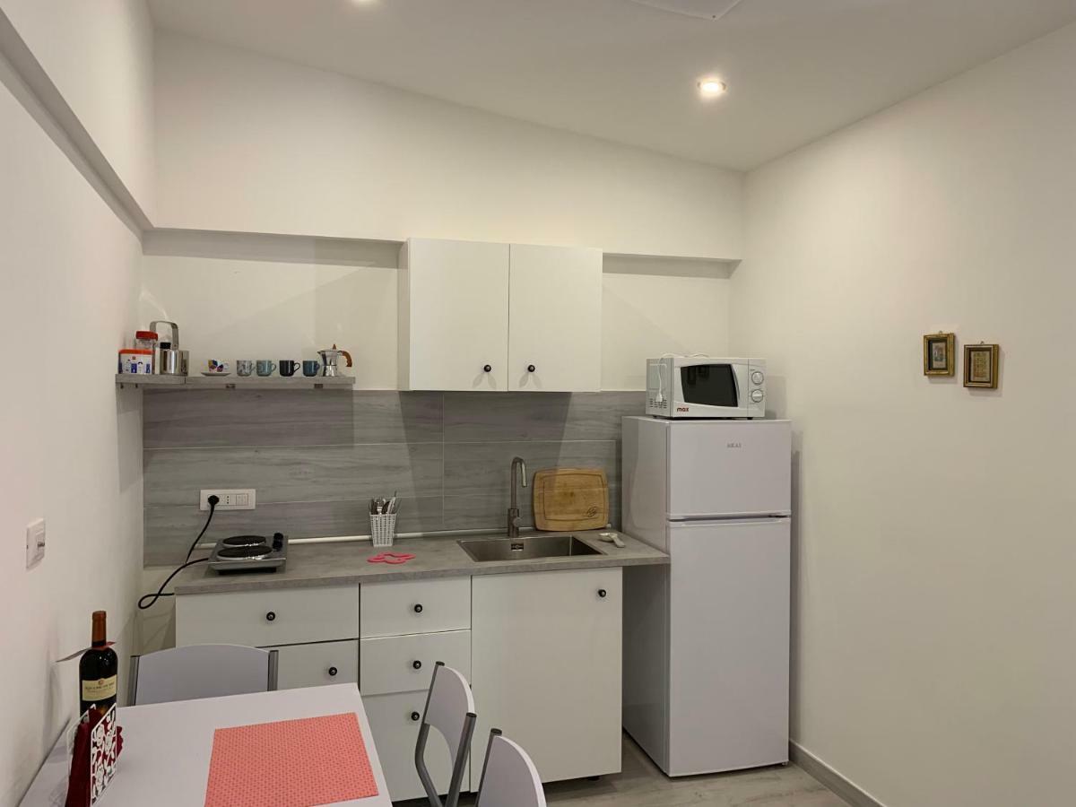 Deni'S Apartments Per 4 سيراكوزا المظهر الخارجي الصورة